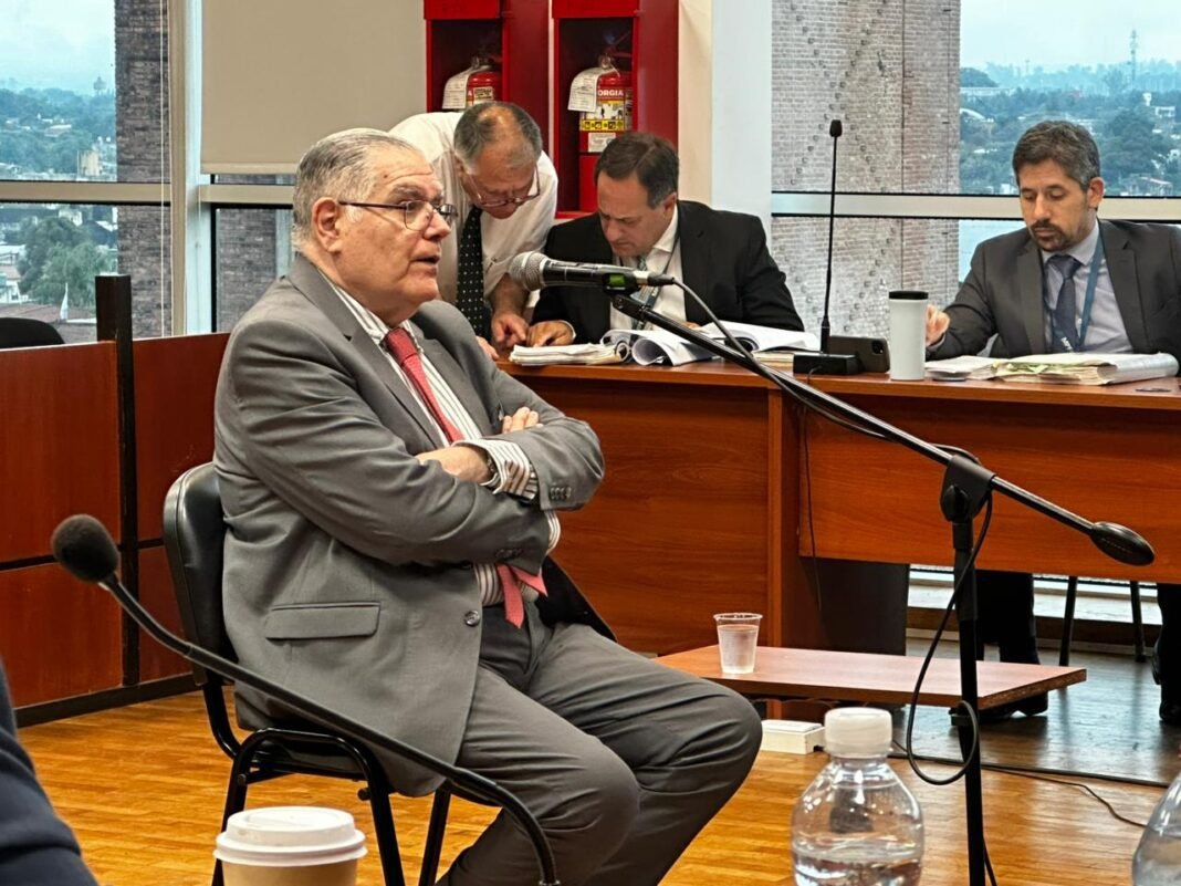 Caso Paulina Lebbos: revelan que el principal acusado trabajó en la Legislatura tras el crimen Caso Paulina Lebbos: revelan que el principal acusado trabajó en la Legislatura tras el crimen