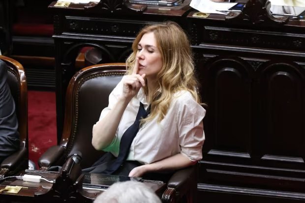 Diputados reactiva la comisión de Juicio Político y Lilia Lemoine asoma como presidenta Diputados reactiva la comisión de Juicio Político y Lilia Lemoine asoma como presidenta