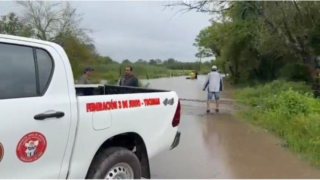 Estado de rutas en Tucumán hoy: tramos con agua en la calzada y tránsito con precaución Estado de rutas en Tucumán hoy: tramos con agua en la calzada y tránsito con precaución