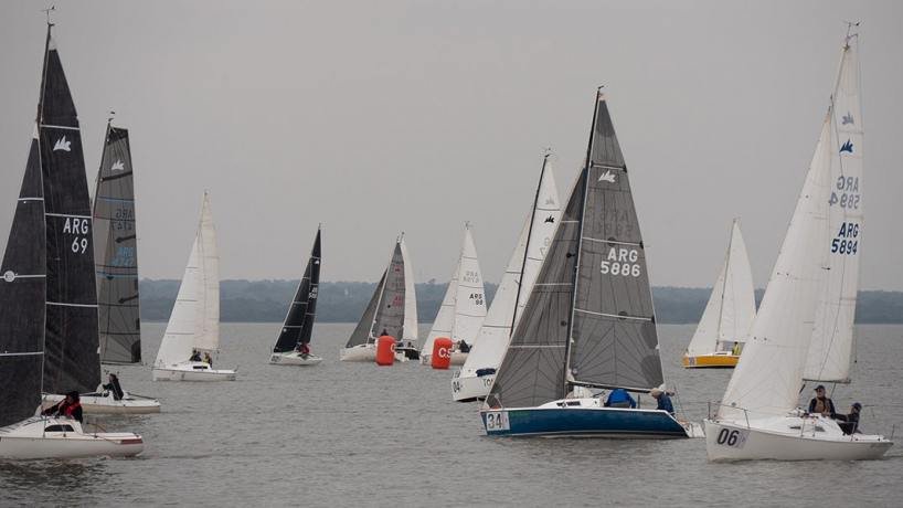 El Cadillal recibe el Campeonato Argentino de Micro 2026: vela y turismo en Semana Santa El Cadillal recibe el Campeonato Argentino de Micro 2026: vela y turismo en Semana Santa