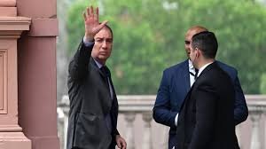 Diego Santilli activa negociaciones con gobernadores para asegurar apoyo a reformas clave del Gobierno Diego Santilli activa negociaciones con gobernadores para asegurar apoyo a reformas clave del Gobierno